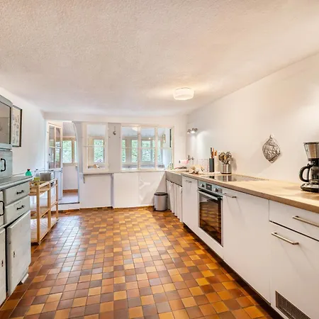 Haeusle An Der Huele בית נופש