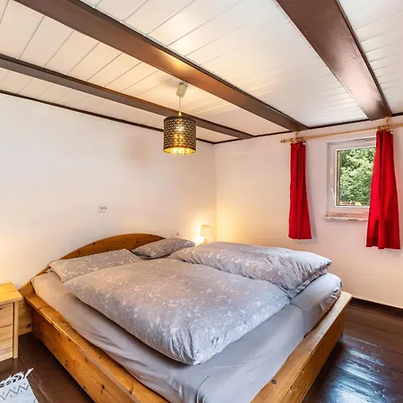 בית נופש Haeusle An Der Huele *