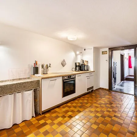 Holiday home Haeusle An Der Huele Hohenstein (Reutlingen)